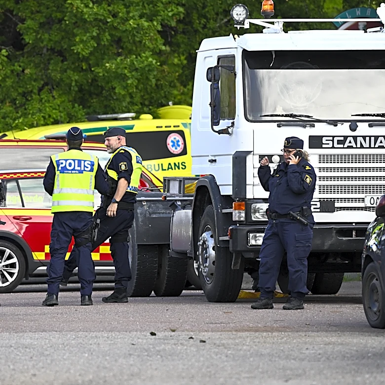 An 18-year-old with a sword attacks a school in Sweden, leaving 1 dead and 2 injured