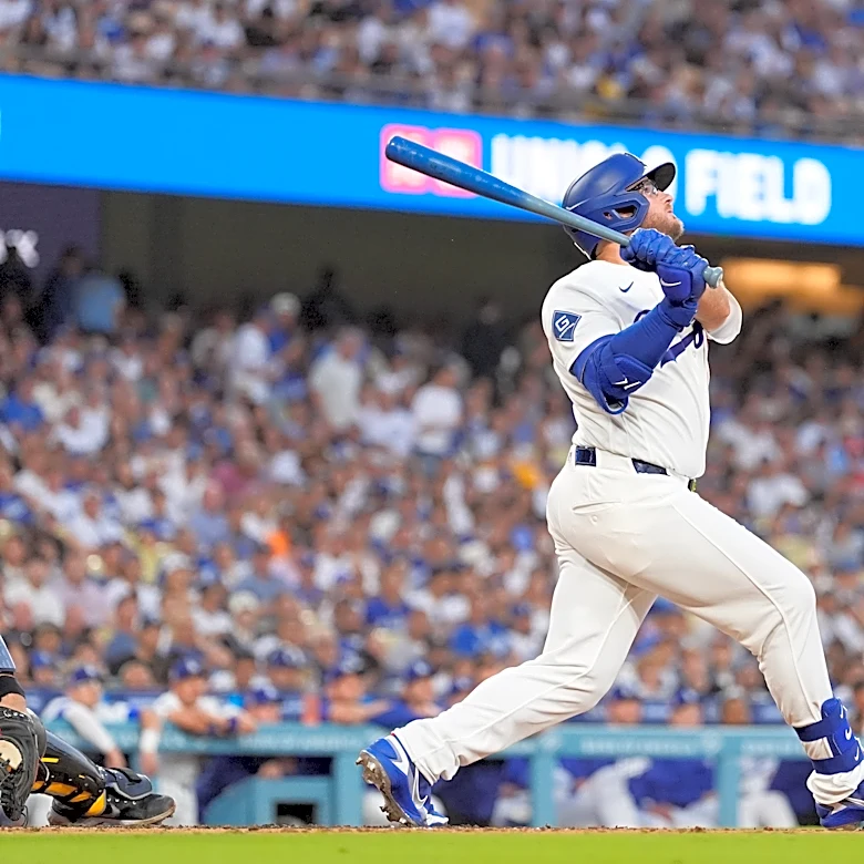 Tommy Edman delivers a 2-strike, 10th-inning walk-off single as the Dodgers edge the Pirates 5-4