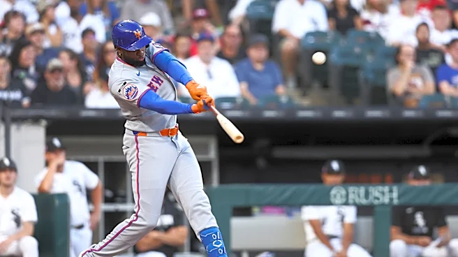 Luis Robert Jr. homers twice against his former team as Mets beat White Sox 10-5