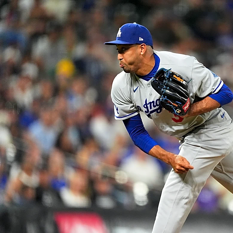 Díaz will fight to regain closer role for Dodgers, while Ohtani trends toward return to mound
