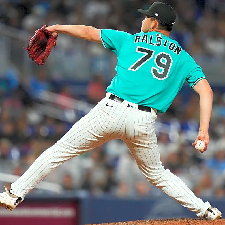 Edwards hits go-ahead single to lift Marlins to win over Nationals and series sweep