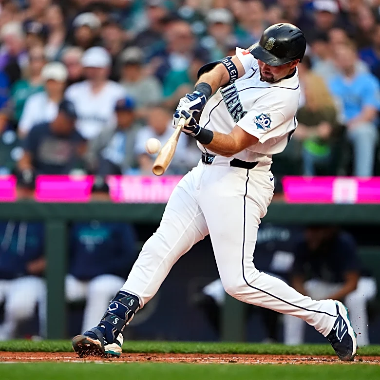 Cal Raleigh hits career-high 3 homers for the Mariners against the Phillies