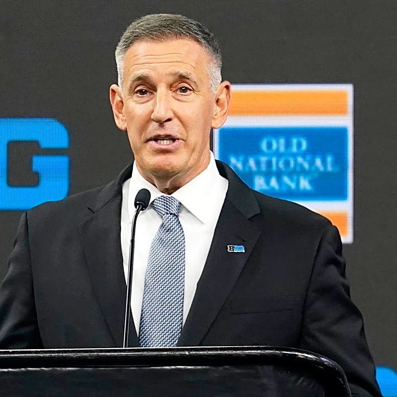 Big Ten bars football players with pro contracts from returning to play amid NCAA eligibility chaos