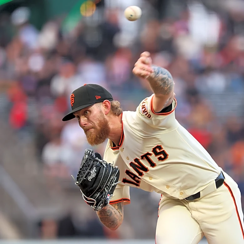 Giants left-hander Carson Whisenhunt tears UCL in pitching elbow, surgery has been recommended
