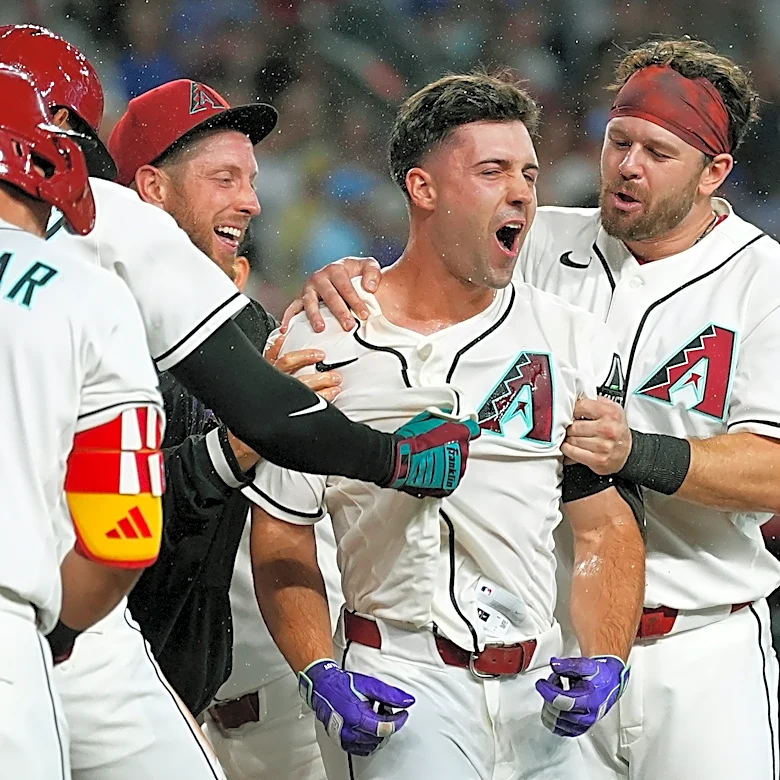 Shaking off Marte drama, the Diamondbacks earn 40th comeback win to stay in playoff race