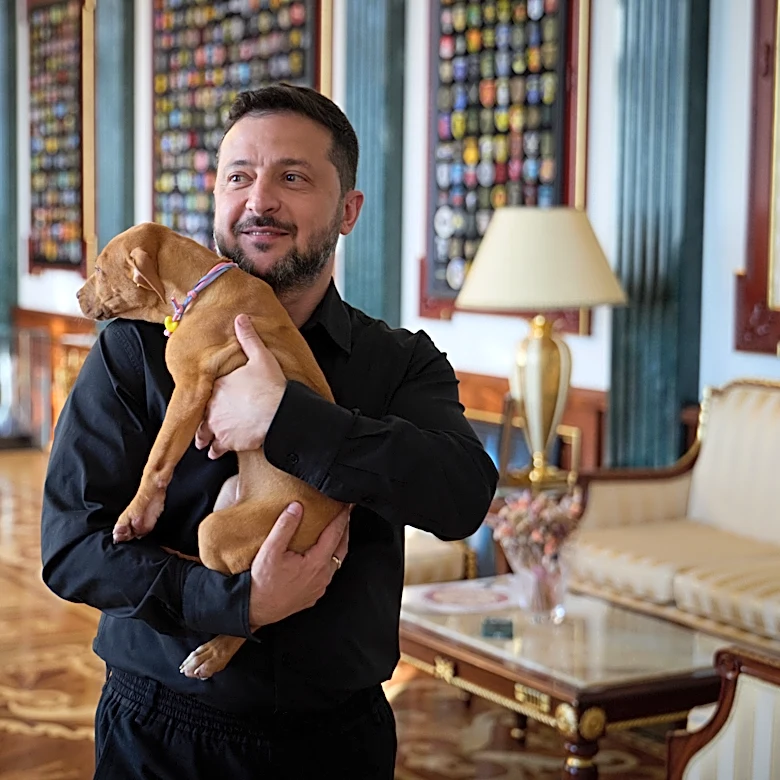 Ukraine's president coos over a puppy, starting a new volley in his war of visuals against Russia