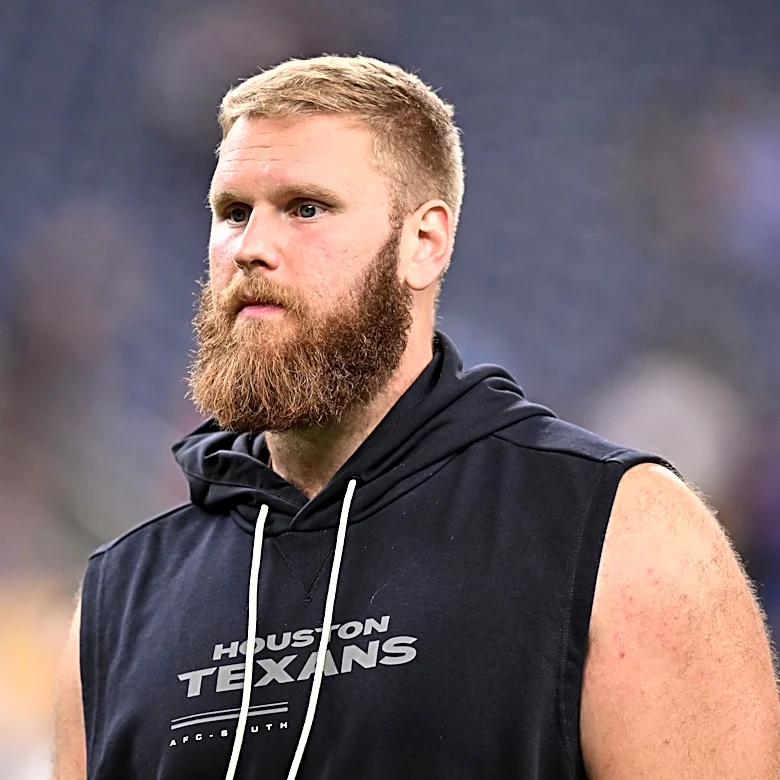 Texans defense dominates Panthers, but Houston loses 2 players to injuries in joint practice