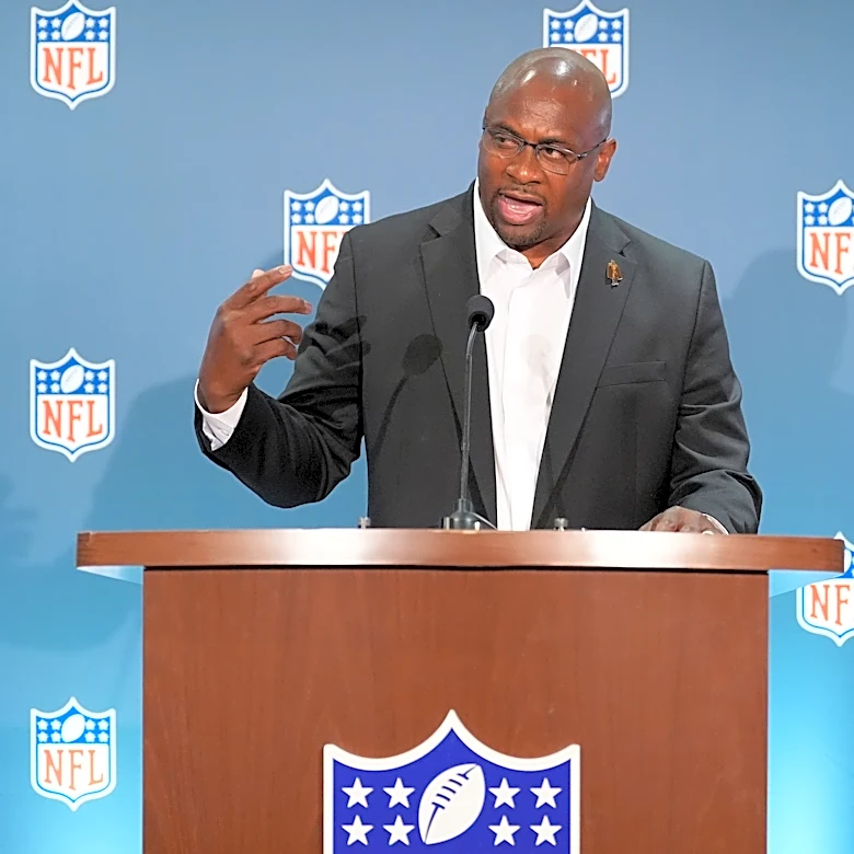 NFL ends the Pro Bowl game, but players will still be honored as Pro Bowlers