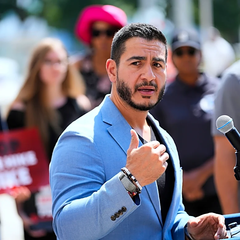 Michigan Democrats want to fight Trump. First they have to stop fighting each other