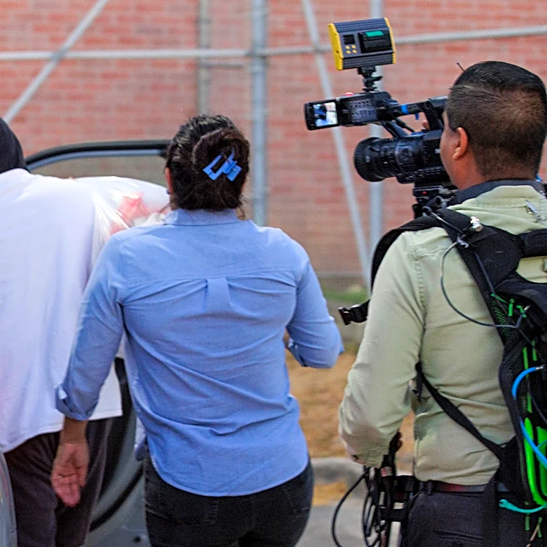ICE officer's release from Texas jail opens a new front in the escalating fight over extradition