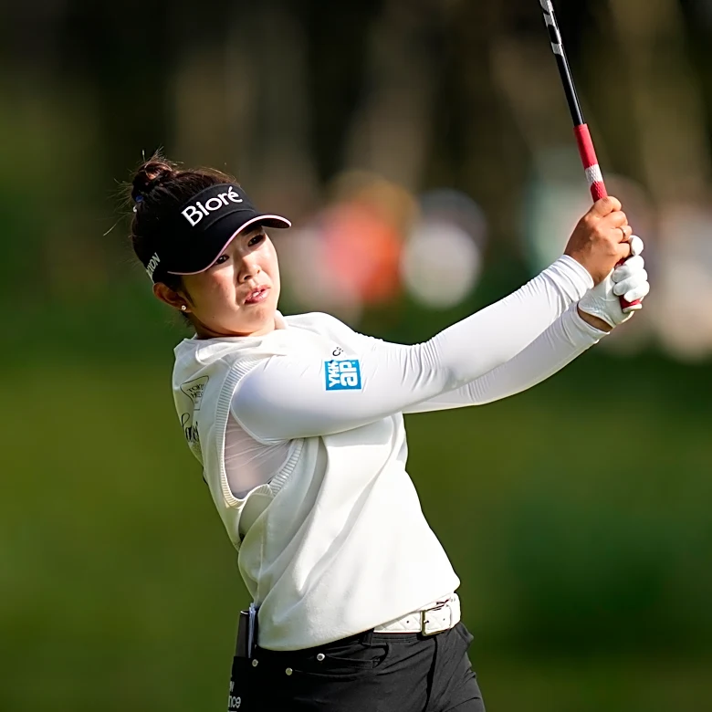 Sei Young Kim shoots 64 at TPC Boston for 1st-round lead in the FM Championship