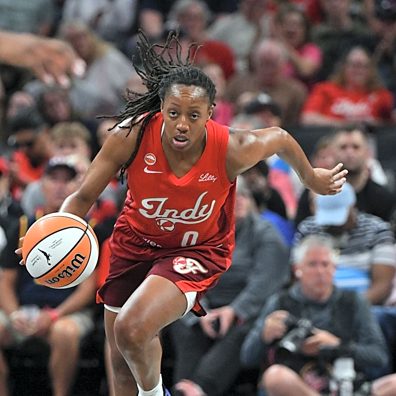 Caitlin Clark and Kelsey Mitchell each score 34 as Fever stay hot with 111-91 victory over Sun