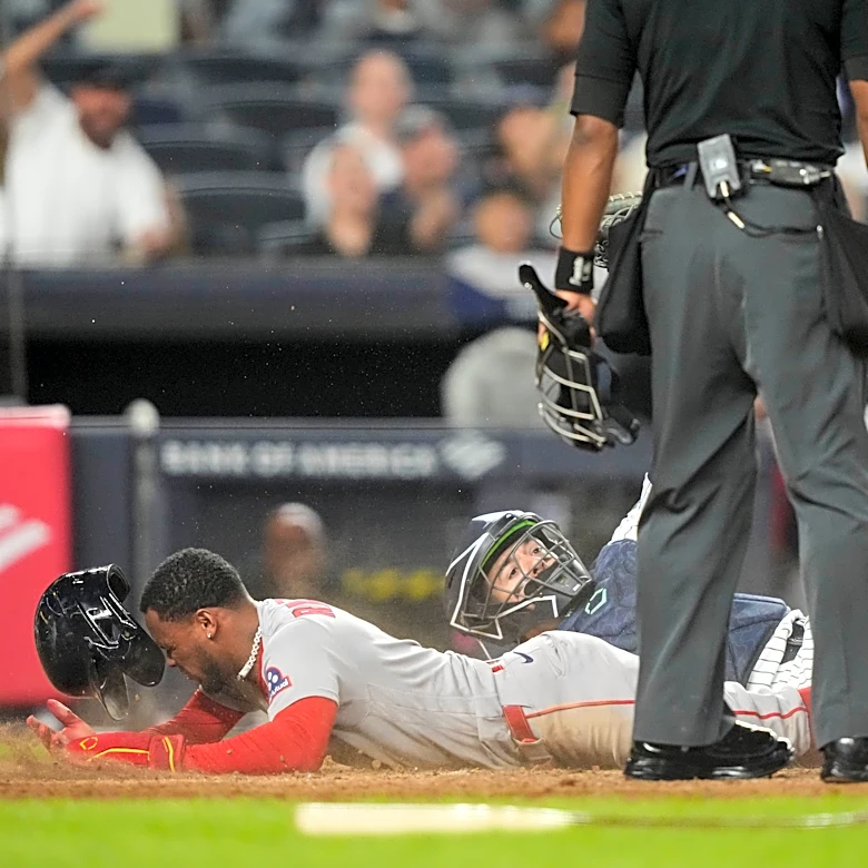 Red Sox run themselves into 1-0 loss at Yankee Stadium in series opener