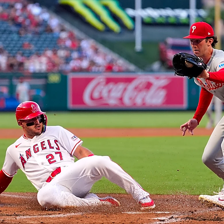 Edmundo Sosa's pinch-hit grand slam in 9th propels Phillies to a wild 5-3 win over Angels