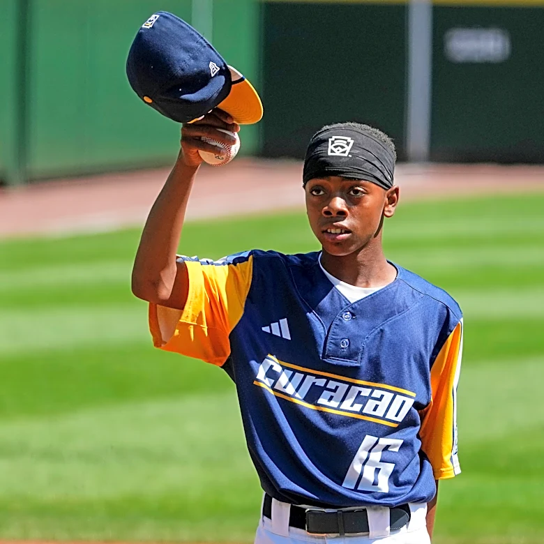 Martina's 12 Ks lift Curaçao over Japan and into Little League Baseball World Series championship