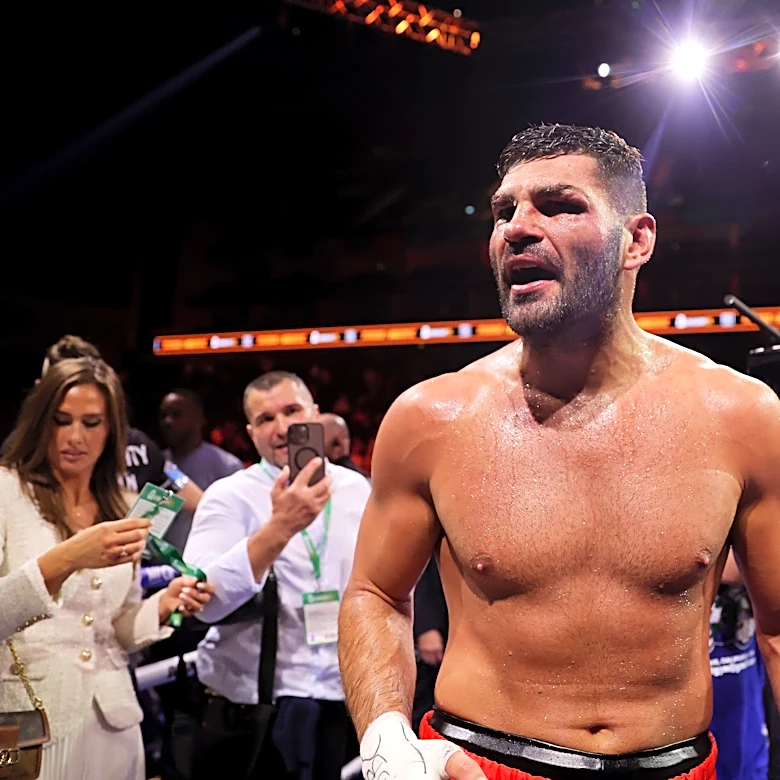 Filip Hrgovic defeats Moses Itauma in London to become first Croatian heavyweight boxing champion