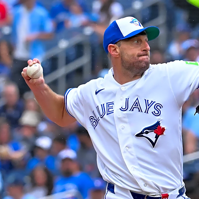Scherzer fans 10 for first win since March, Blue Jays blank Mariners 7-0 to complete sweep