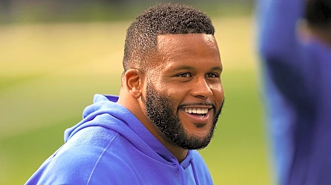 Aaron Donald ends his 2 1/2-year retirement and returns to the Los Angeles Rams