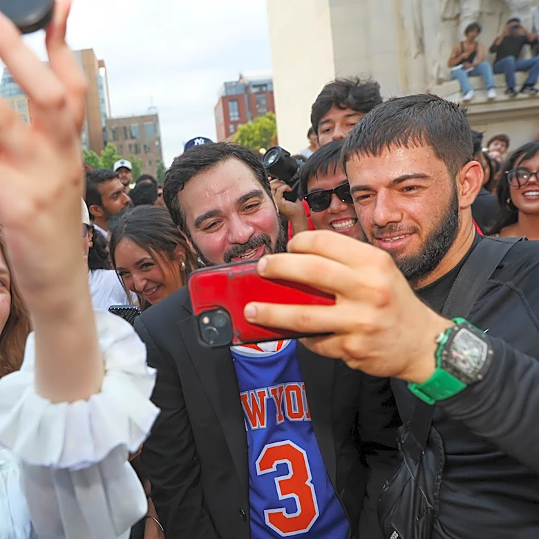 Hundreds show up to judge New York City Mayor Zohran Mamdani look-alike contest