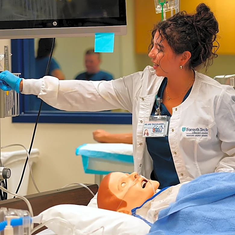 As Pell grants expand, students see openings to afford short-term job training