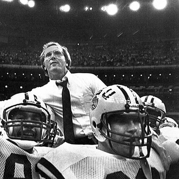 Jerry Stovall, former LSU football coach and All-America player, dies at 85