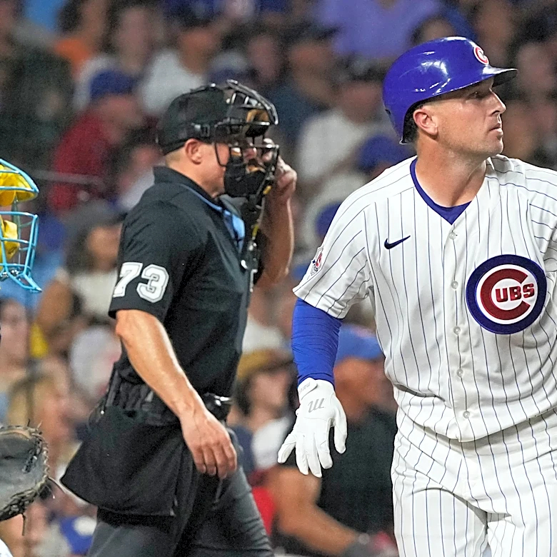 Alex Bregman hits 3 home runs and Cubs set team record with 9 in 17-3 rout of Brewers