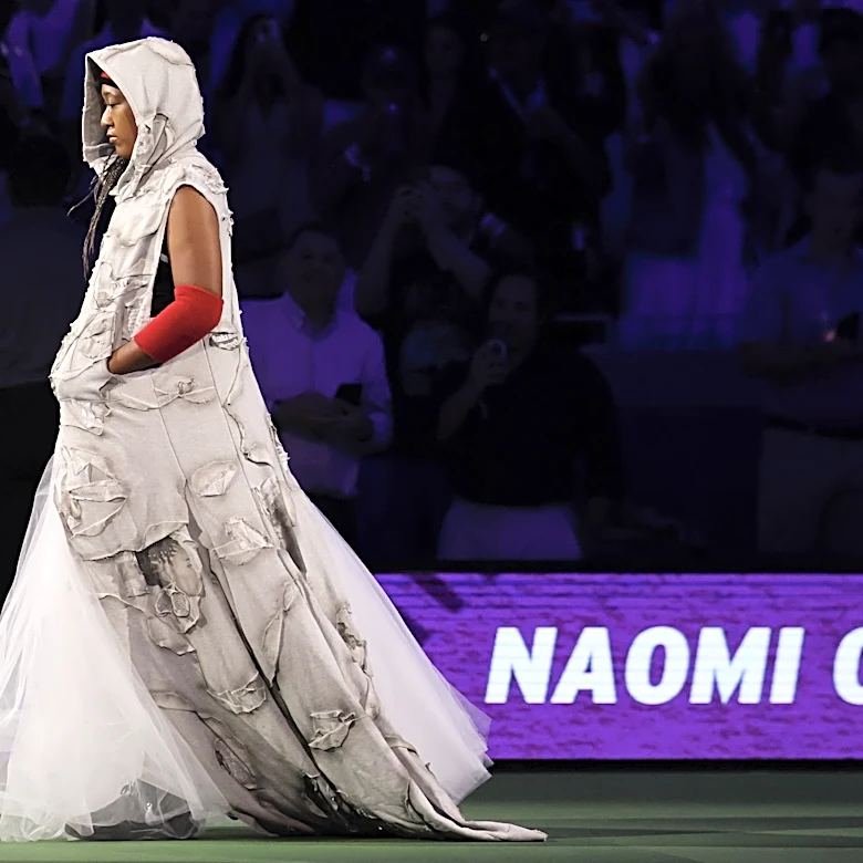 Naomi Osaka's US Open look channels Allen Iverson with gray hoodie and hair in cornrows