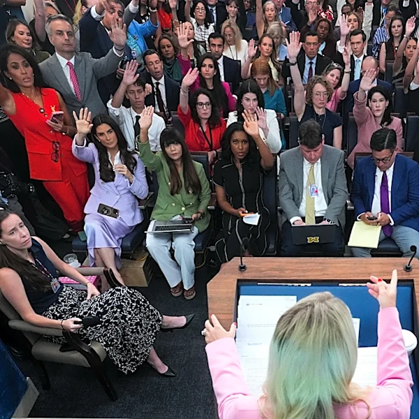 For a century, journalists have had a voluntary ethics code. Editors are giving it an AI-era reboot