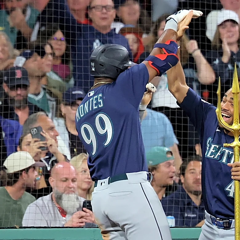 Lazaro Montes has memorable debut with homer, 2 RBIs as Mariners end skid with 9-6 win over Red Sox