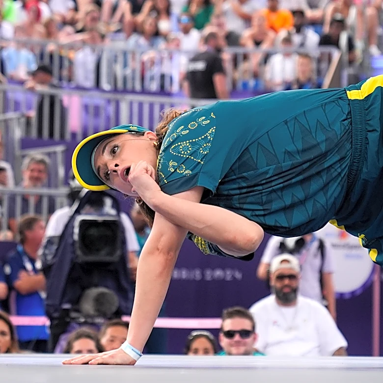 Rachael Gunn: From Olympic meme to Netflix spotlight in 'Untold Raygun: Breaking Badly'