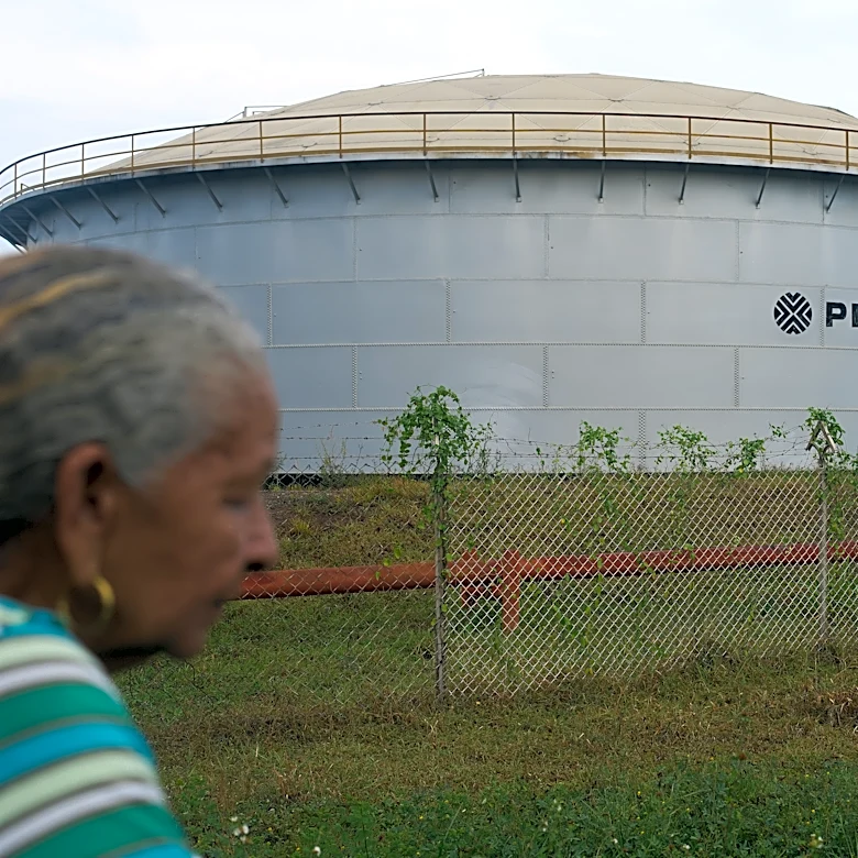 US oil giant Chevron confirms it will expand operations in Venezuela