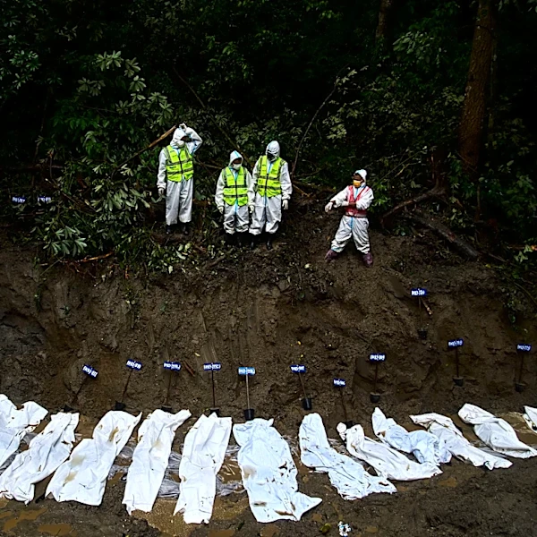 Symbolic funerals held in Nepal for those feared lost as some missing tourists make contact