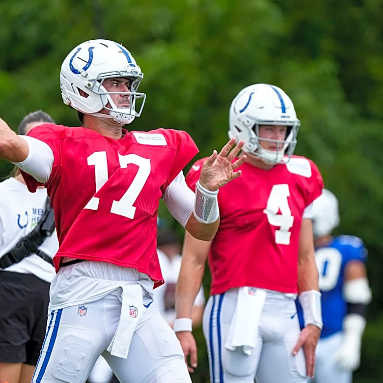 Colts hope the return of a productive offense will help end a 5-year playoff drought