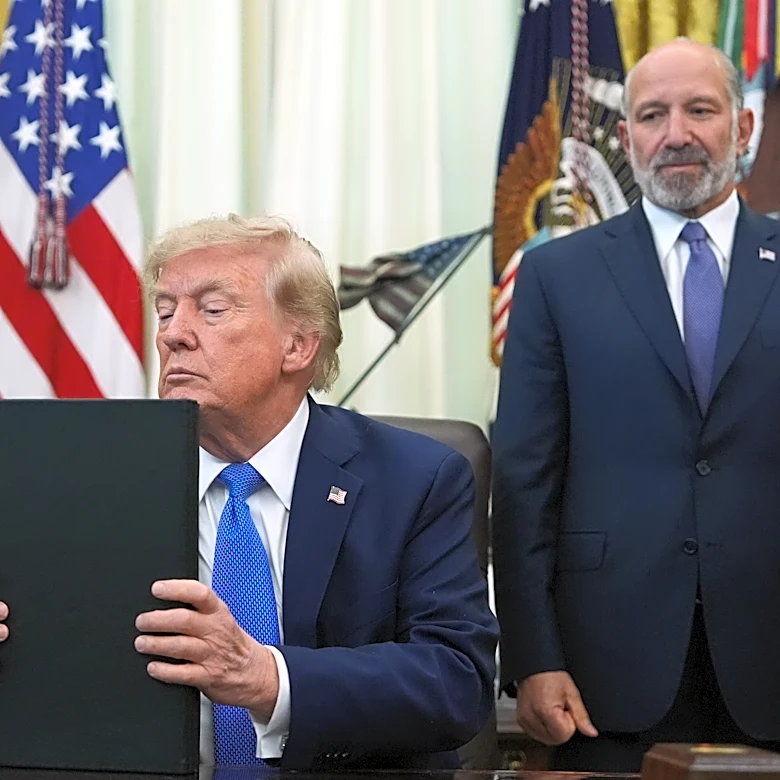 A judge blocks Trump's new bid to curb birthright citizenship, citing Supreme Court precedent