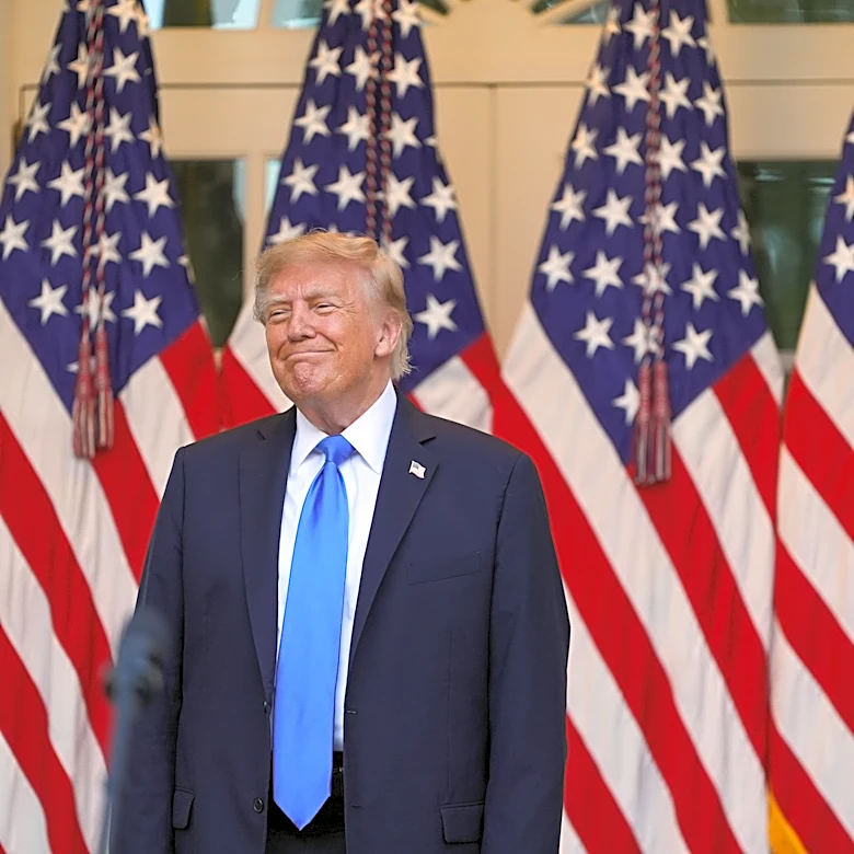 Trump turns to a dual economic and military approach in latest attempt to squeeze Iran
