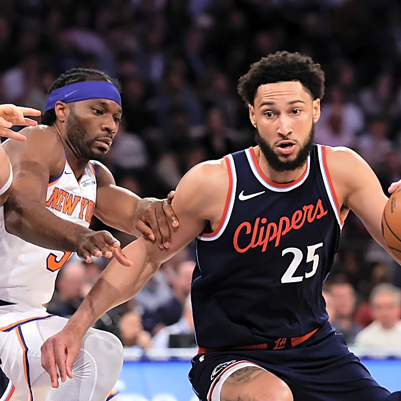 Ben Simmons agrees to a 1-year contract with the Sacramento Kings, AP source says