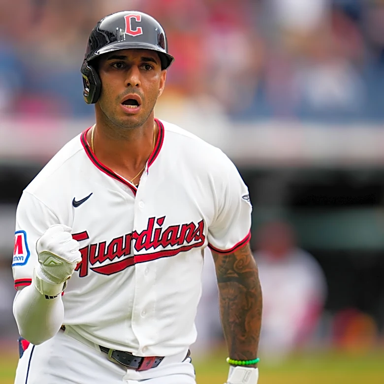 Brayan Rocchio's walk-off homer gives Guardians a 7-6 comeback win over Tigers