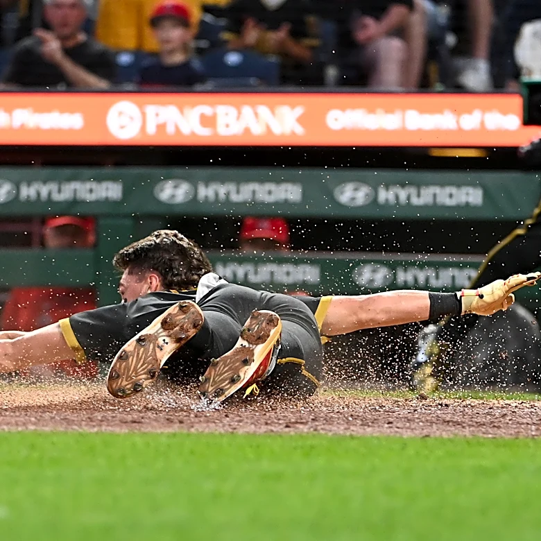 Jones throws 6 strong innings, Mangum doubles in run in Pirates' 1-0 win over Angels