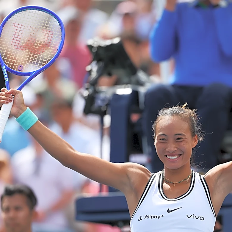 Zheng Qinwen stuns Madison Keys with a spectacular rally at the US Open and Anisimova also loses