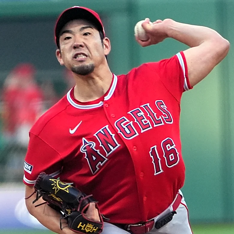 Yusei Kikuchi pitches 6 scoreless innings to lead Angels to a 6-1 win over the Pirates