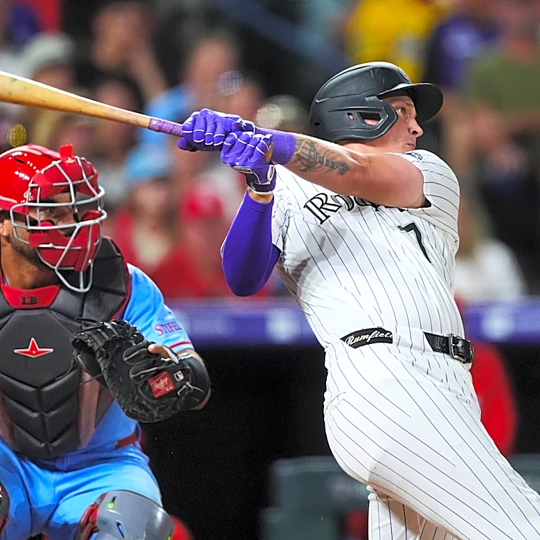 Rockies use 6-run 5th inning to beat Cardinals 10-7