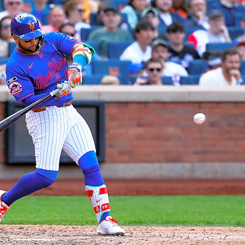 Bo Bichette hits 3-run homer in 8th inning as Mets rally past Giants 4-2
