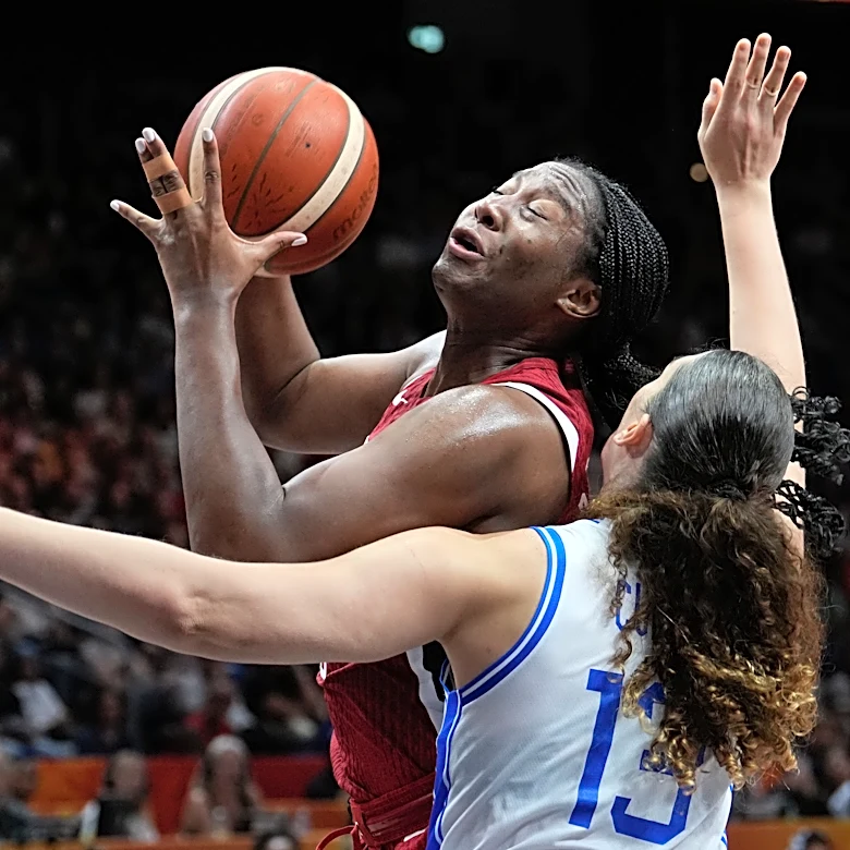 A gritty late surge lifts the US past Italy 55-52 in its toughest World Cup test in years