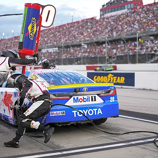 Bell passes defending NASCAR champion Larson to win the Southern 500 to start the Chase