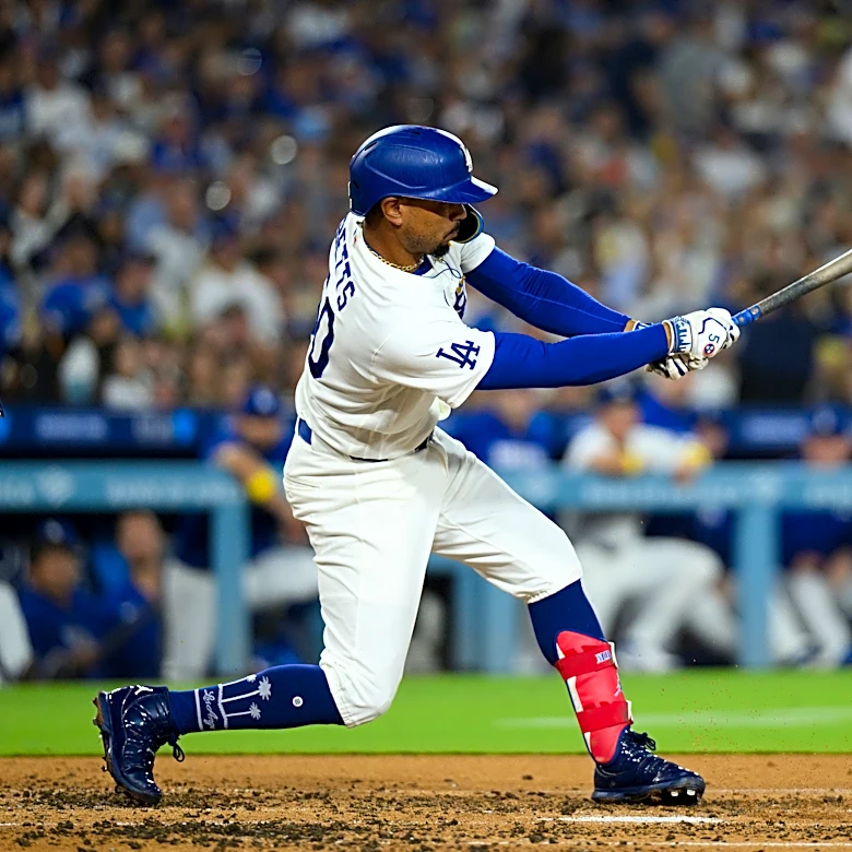 Mookie Betts' late home run rallies Dodgers past Nationals, 7-5