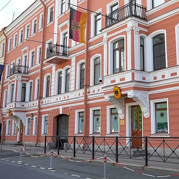 Russia shuts German consulate in St. Petersburg in tit-for-tat move after Leipzig drone incident