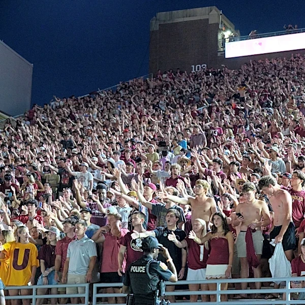 No. 19 SMU, Florida State kick off after nearly 2-hour delay due to power outage