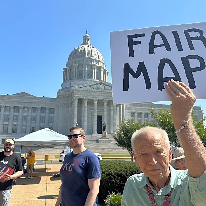 Supreme Court rebuffs Missouri's push to use new US House map backed by Trump in November
