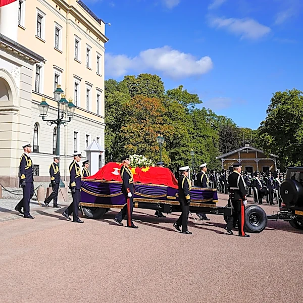 Norway bids final farewell to King Harald V as his coffin is taken in a procession to his funeral