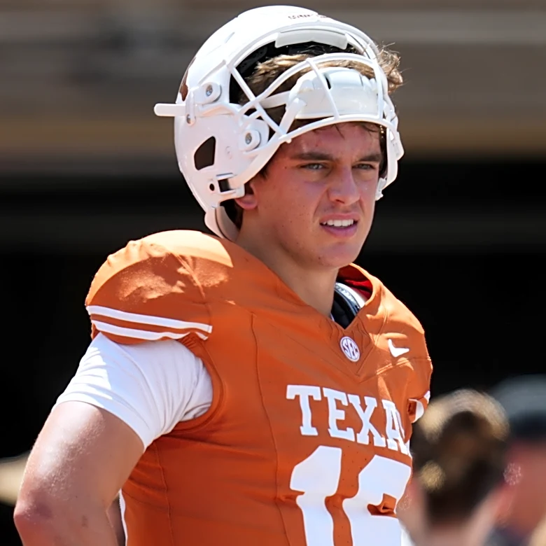 Heisman hopefuls Manning and Sayin to face off when No. 1 Ohio State meets No. 4 Texas in Austin
